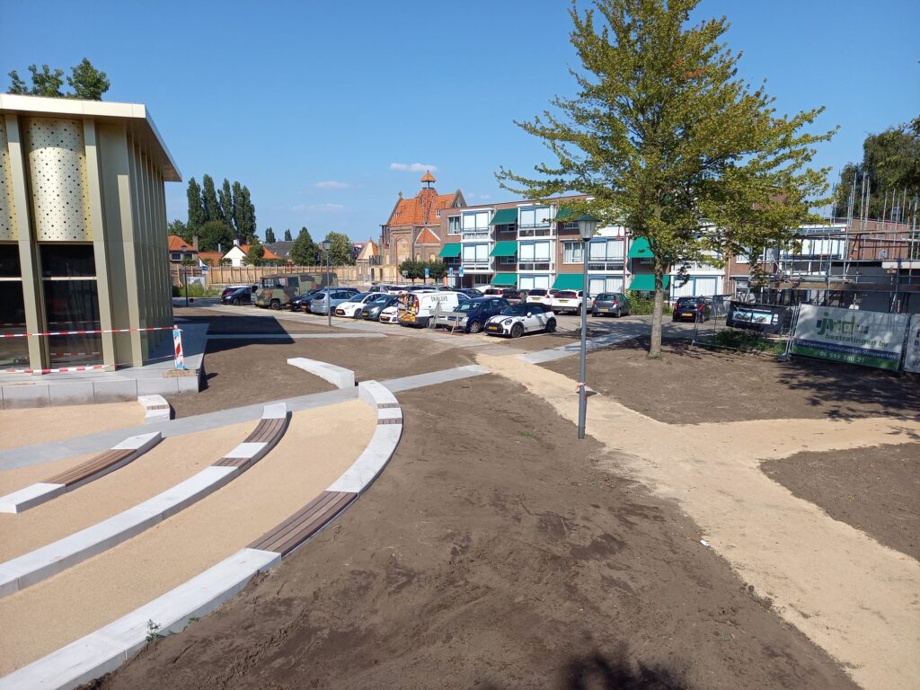 Vernieuwd dorpshart in Made